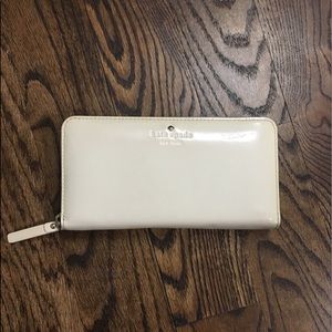 Kate Spade Cameron Street Zip Around Wallet